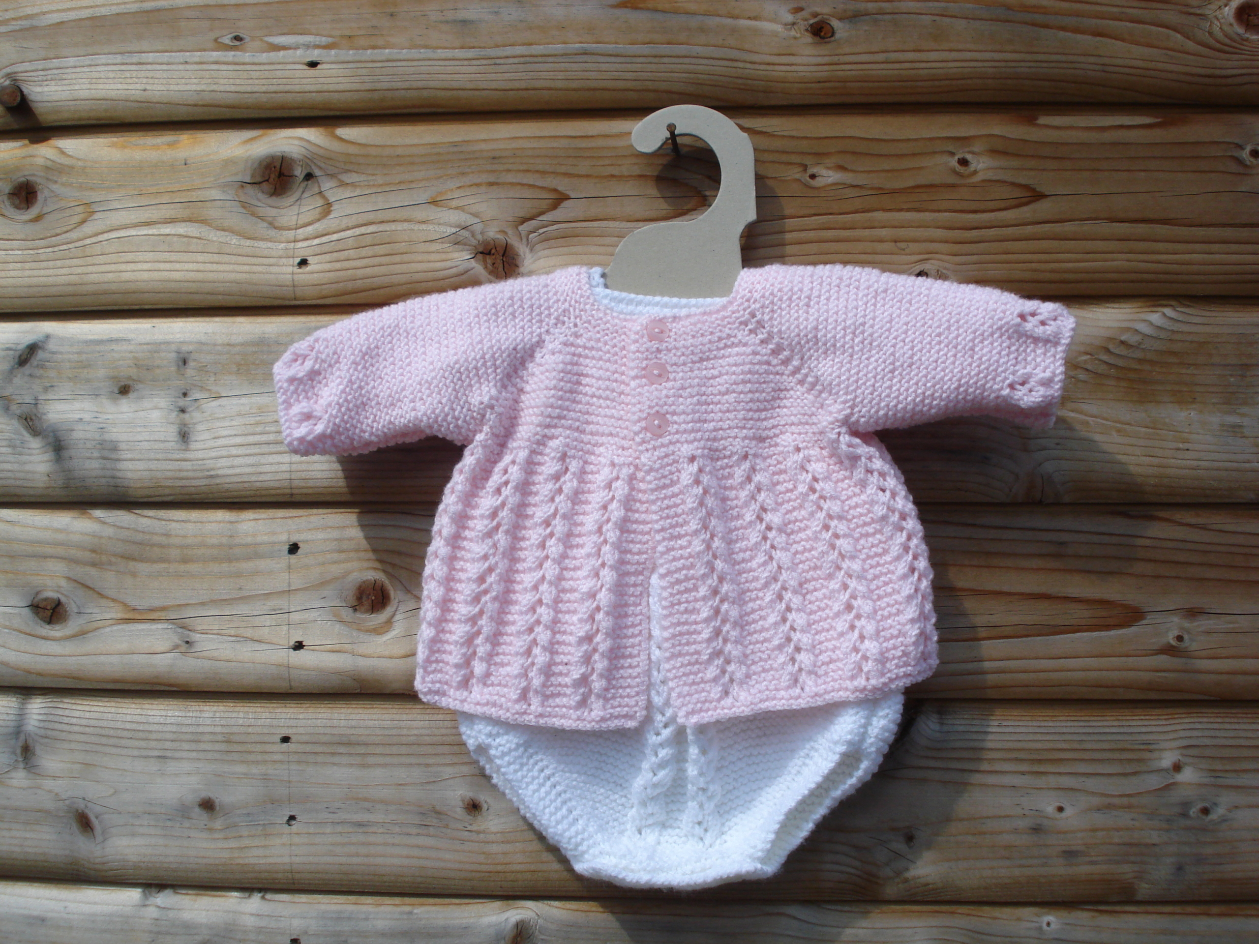Baby Outfit 0-6 months - Pink & White