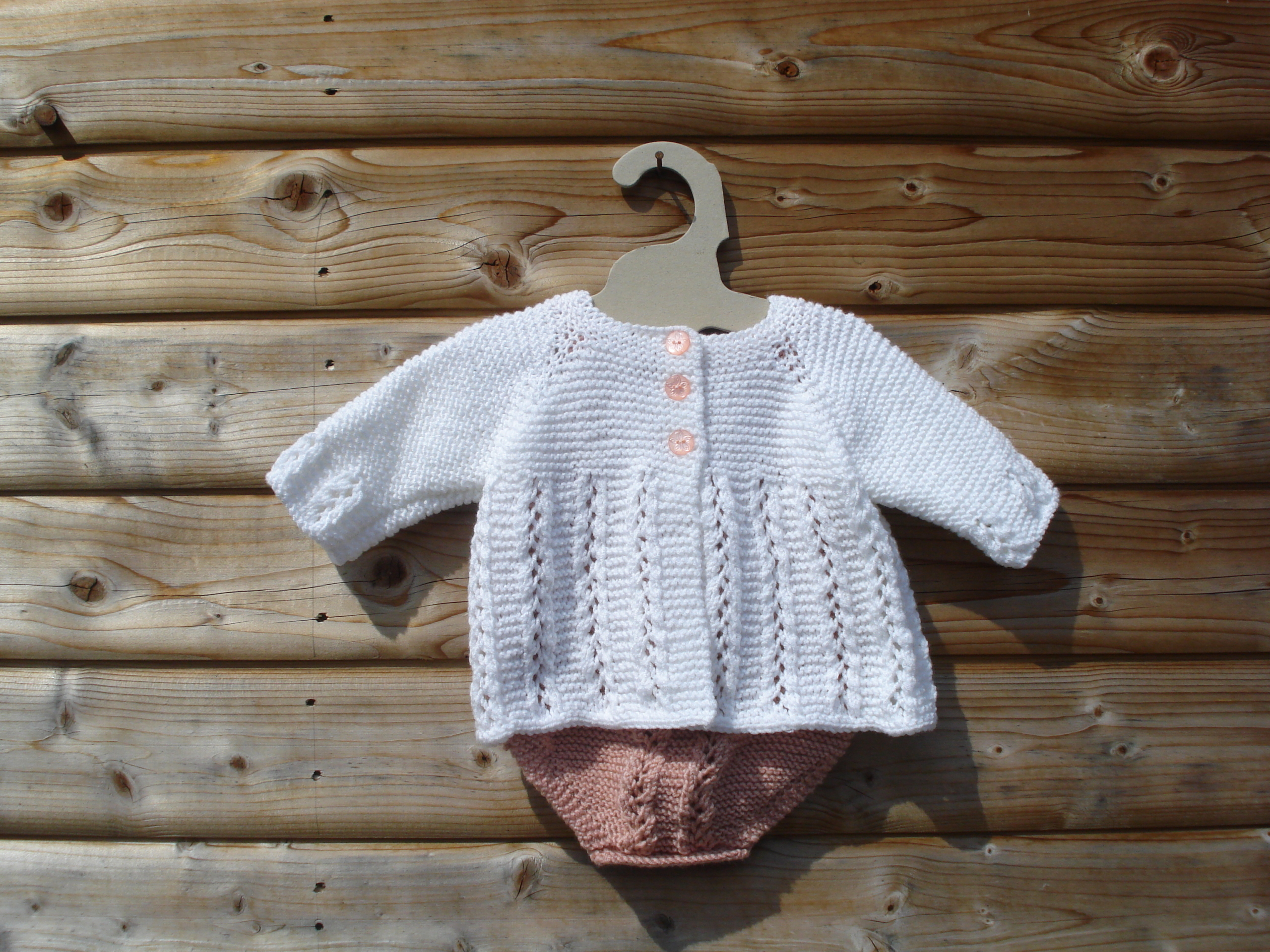 Baby Outfit 0-6 months - Dusky Pink & White