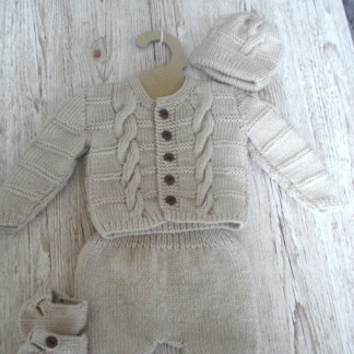 Baby Outfit - Jacket, Pants, Hat & Shoes 0-3 months